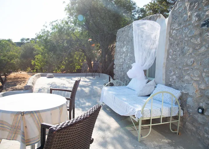 Messes Traditional Stone House With Amazing Sea View 2 Tatil Evi Mandrákion