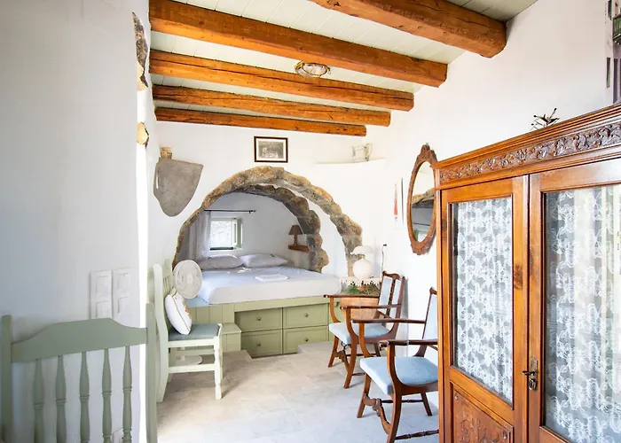 Messes Traditional Stone House With Amazing Sea View 2 Tatil Evi Mandrákion