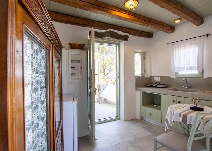 Messes Traditional Stone House With Amazing Sea View 2 Tatil Evi Mandrákion