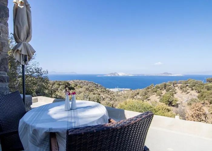 Tatil Evi Messes Traditional Stone House With Amazing Sea View 2